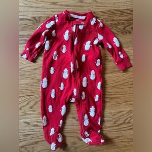 Baby Gap Red Snowman Footed Sleeper, size 6-9 months